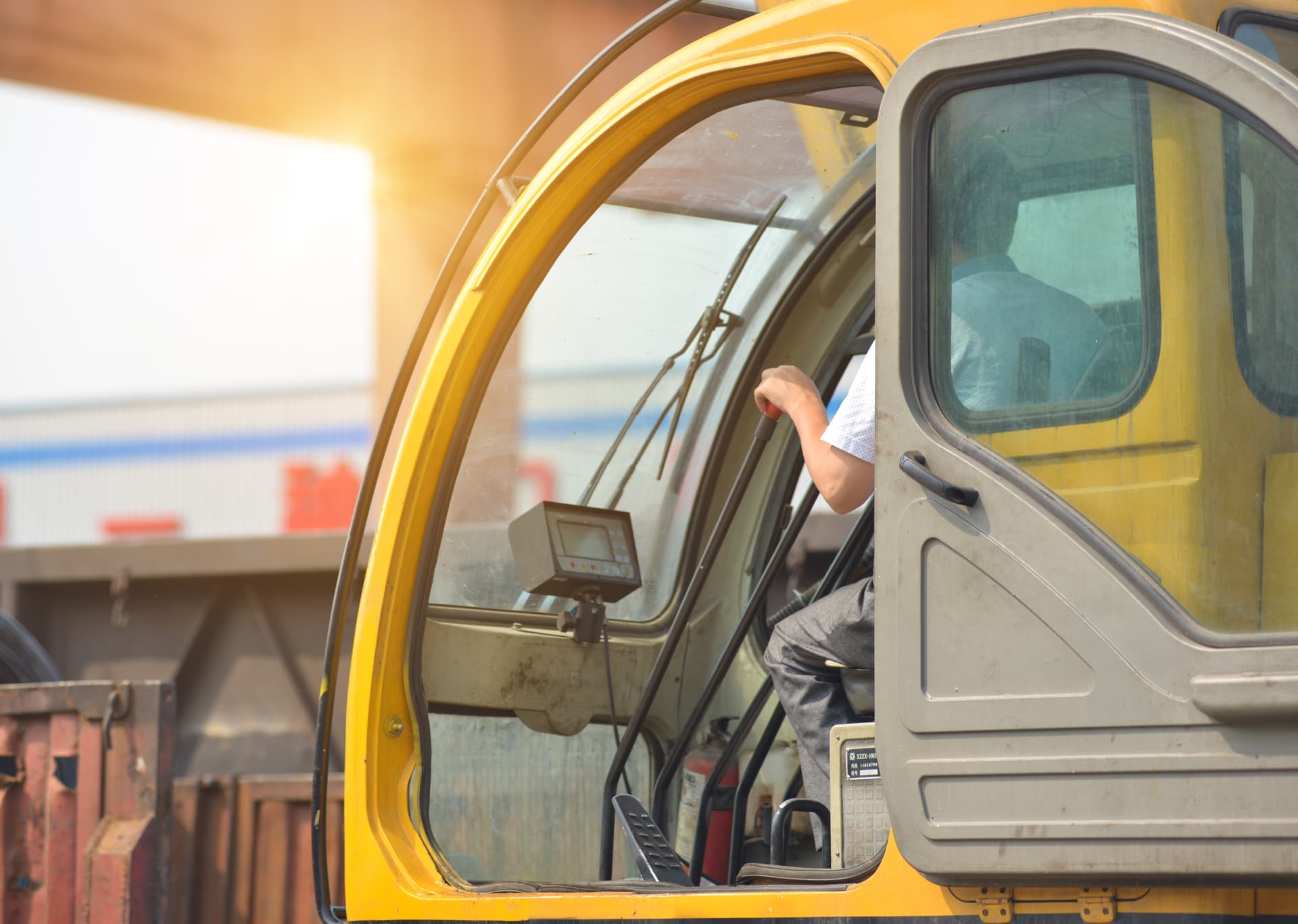 Site Operator - Crane Lift Safety Protocol
